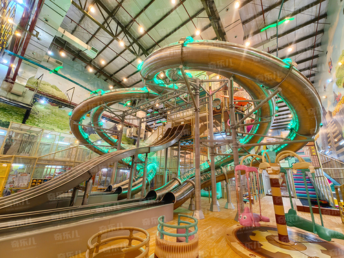 印尼2000㎡ Playtopia 室内游乐项目